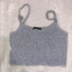 Fitted/cropped tank-top